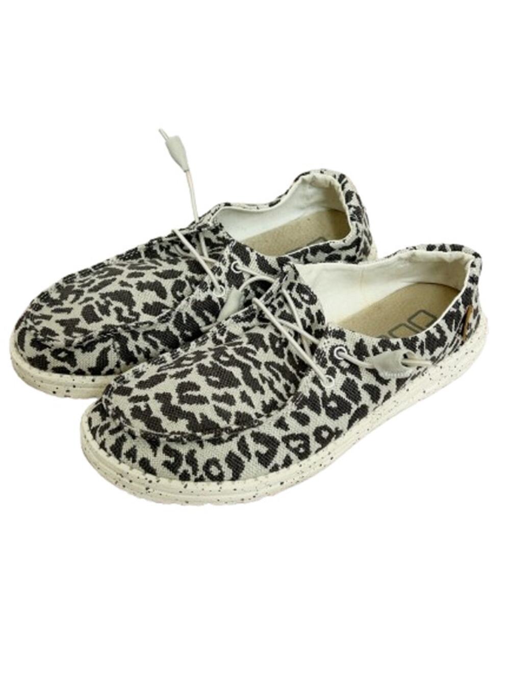 HEY DUDE Wendy Leopard Print Canvas Slip On Loafers Women Size 9